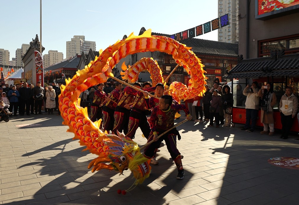 《龙腾瑞气》  巩殿武  摄_副本.jpg