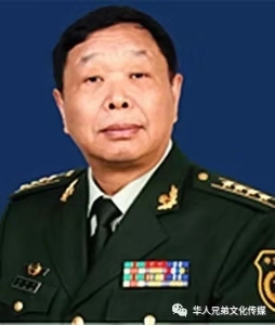 书法家毛广淞先生赠书一尺,远观,是一个浓墨挥就的"乐"字,近看,"乐"字