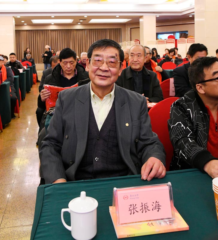 北京市写作学会常务副秘书长 ,银河悦读网文学指导顾问  张振海