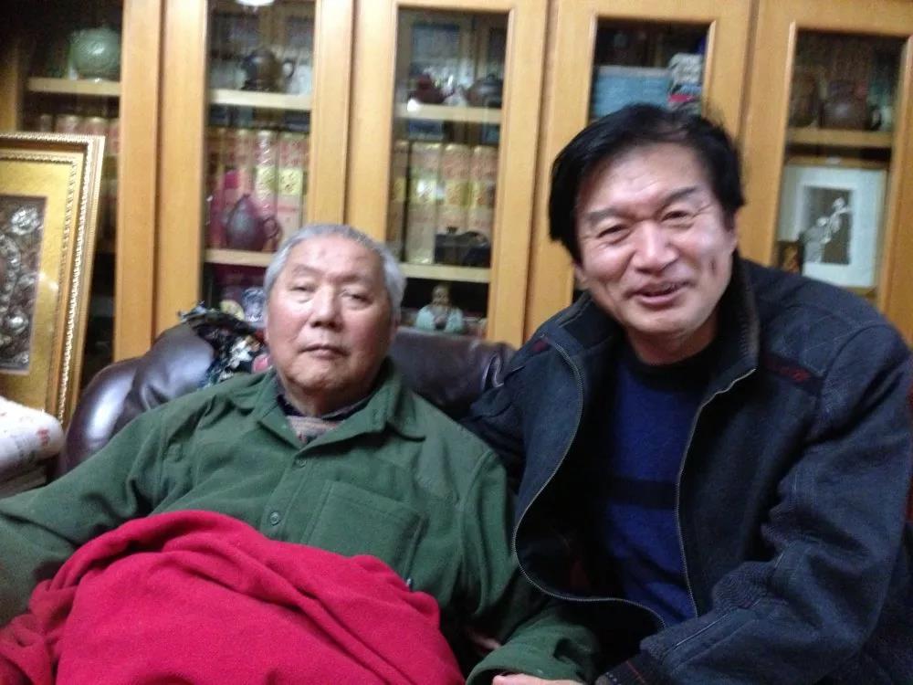 读懂张锲的诗要到八达岭