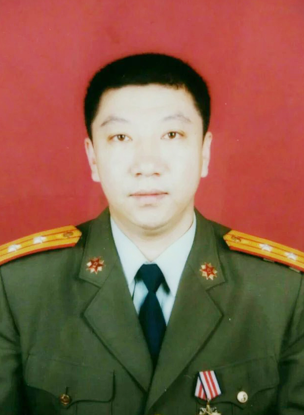 【银河喜讯】祝贺驻站作家吟风听蝉(董斌)佳作刊于《辽河杂志》