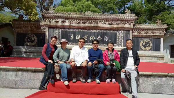 108e5ff2eabb1ba3db8b28379bf4b9d_副本88888.jpg