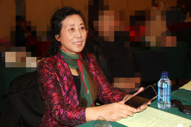 王希萍.jpg