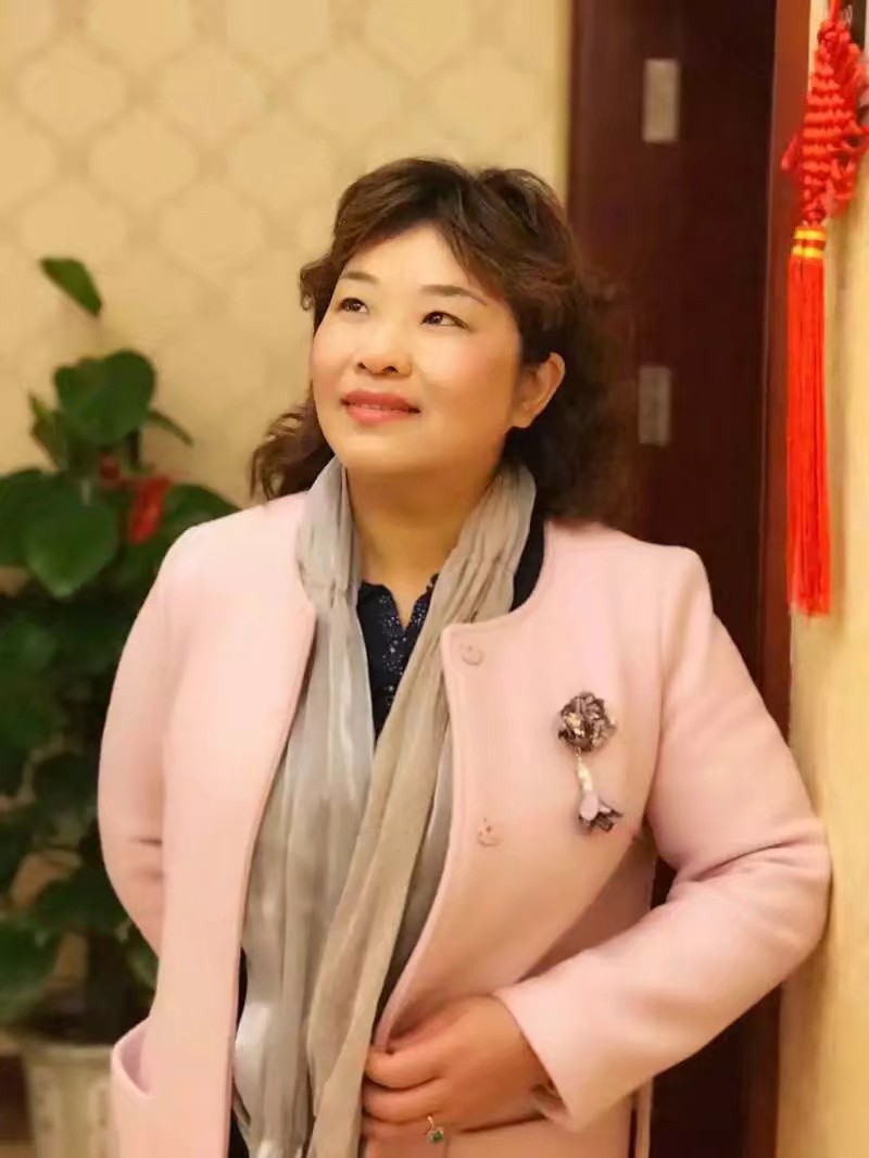 1514362496112962.jpg 张昱煜.jpg