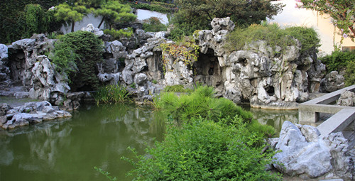 1524499848100048.jpg 片石山房-梅静摄.jpg