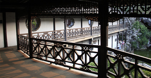 1524499891830943.jpg 寄啸山庄的回廊-梅静摄.jpg