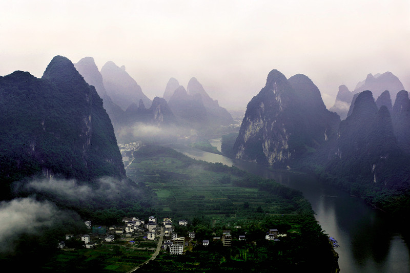 远山含黛.jpg