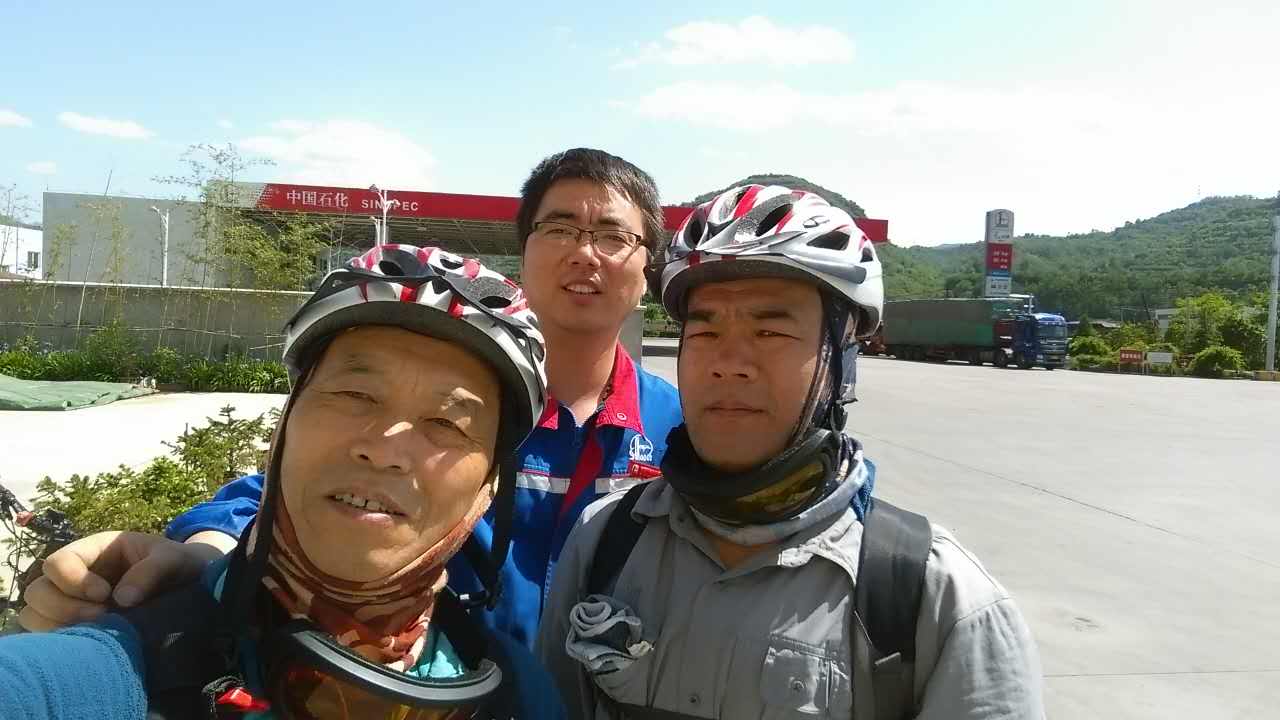 1539240353510873.jpg 1539240353510873.jpg