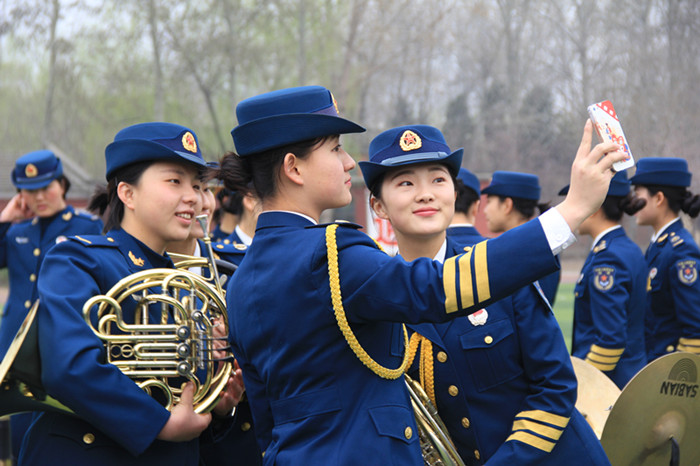 1568681406124865.jpg 1568385890140799.jpg