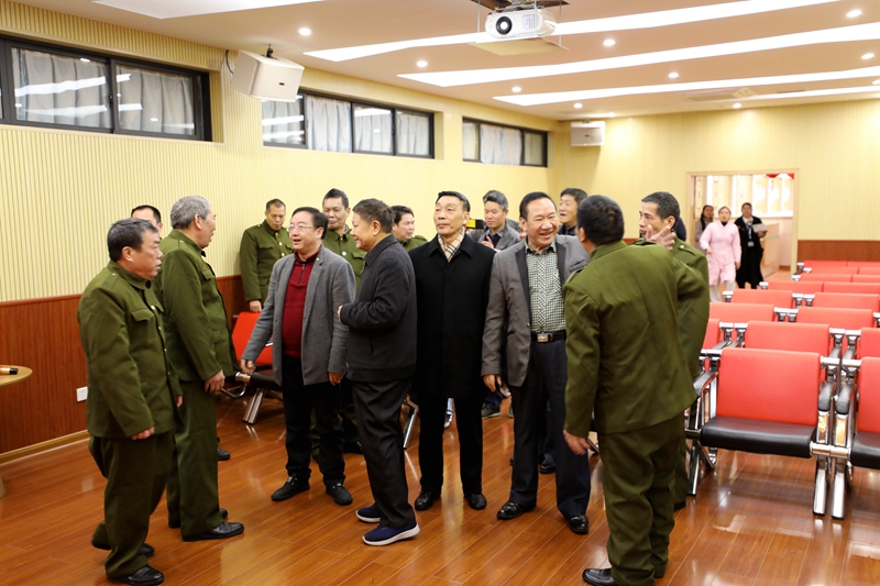 慰问伤残老兵-5.jpg