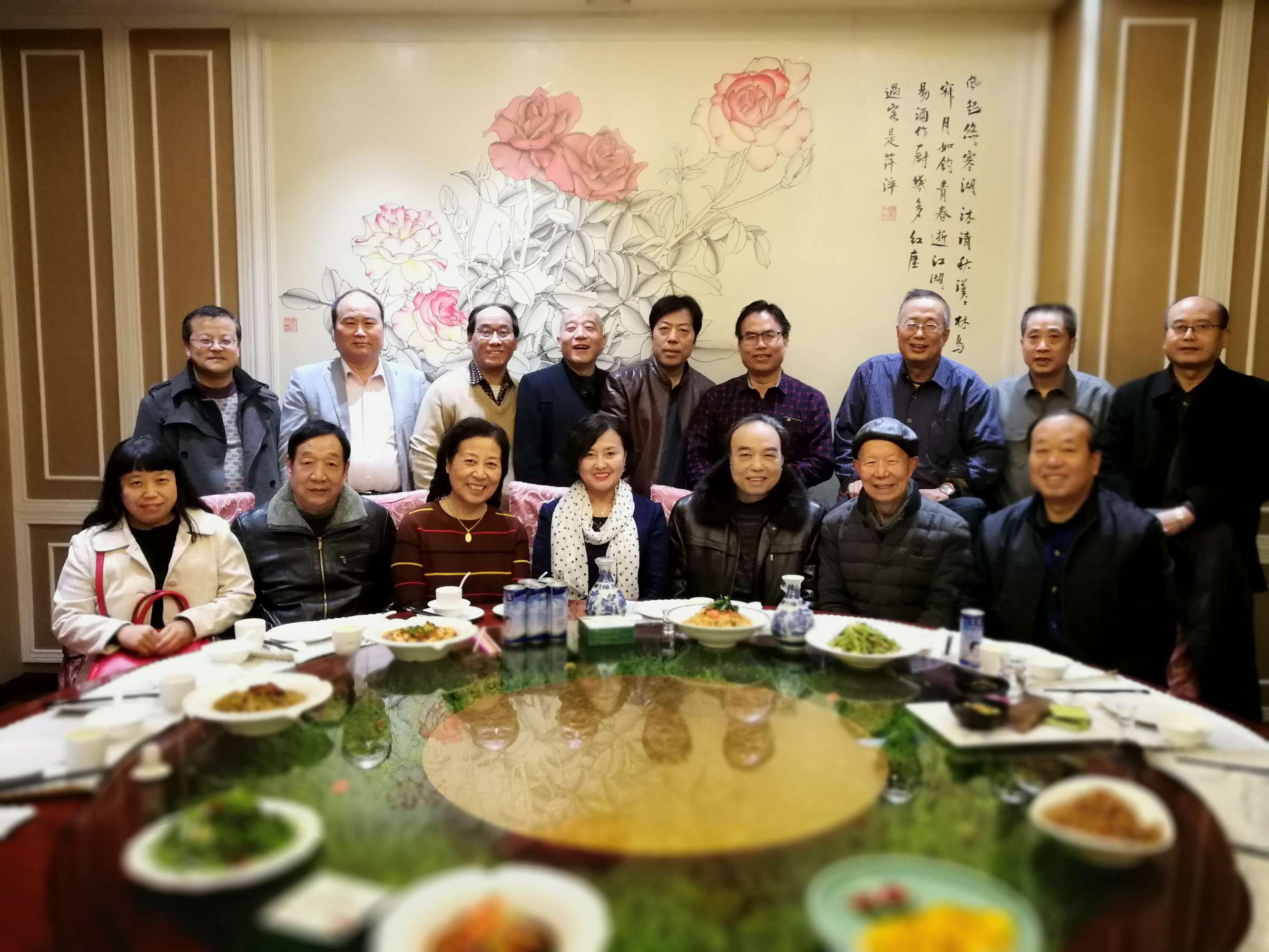 1587801959313873.jpg 7f6af6eb5ef4177eebb9250540a50fa.jpg