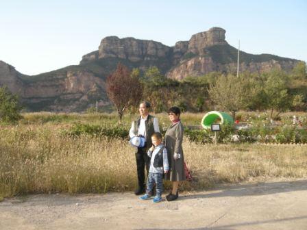 1603017160945838.jpg 老少美美哒 马利娟摄.jpg