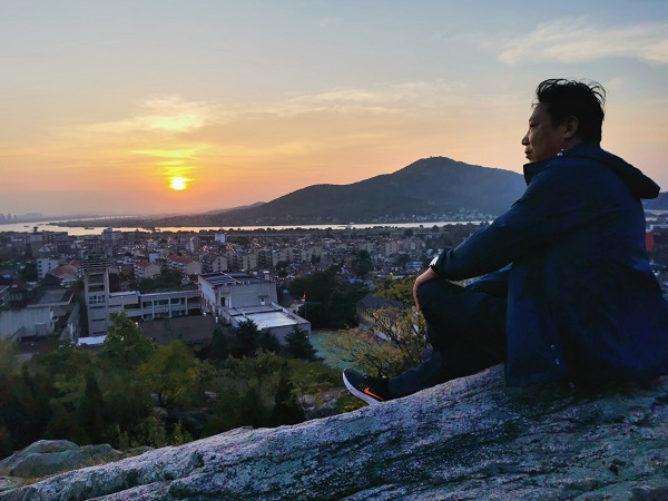 8   在淮河第二峡荆山之上 .jpg