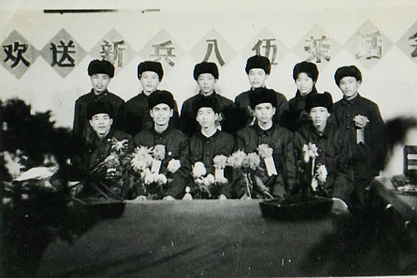 1644281690499900.jpg 1644207448109128.jpg