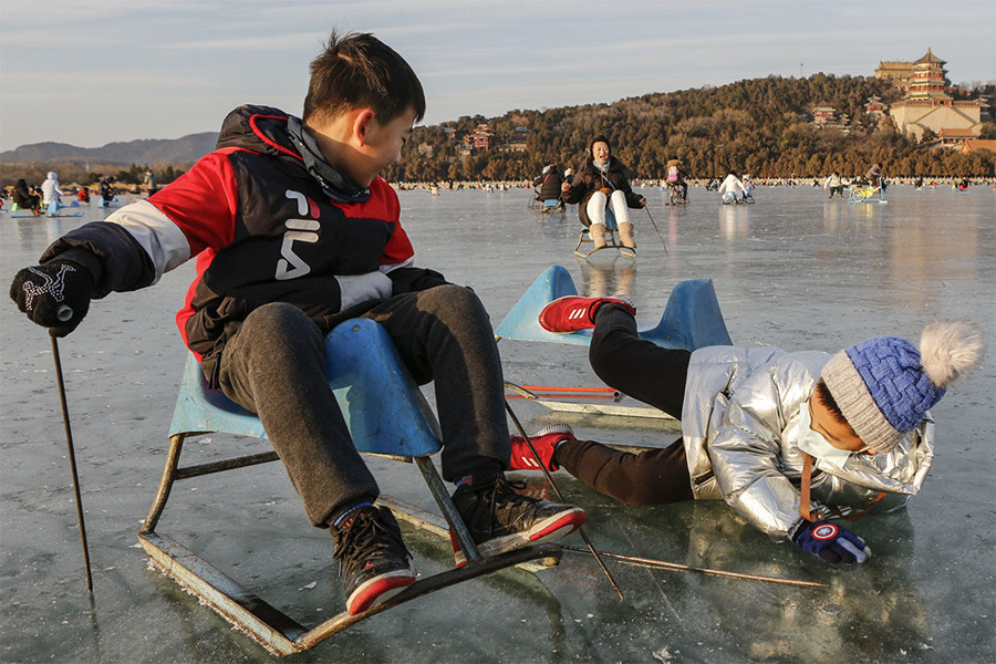 《意外》   行者蓝天  摄.jpg
