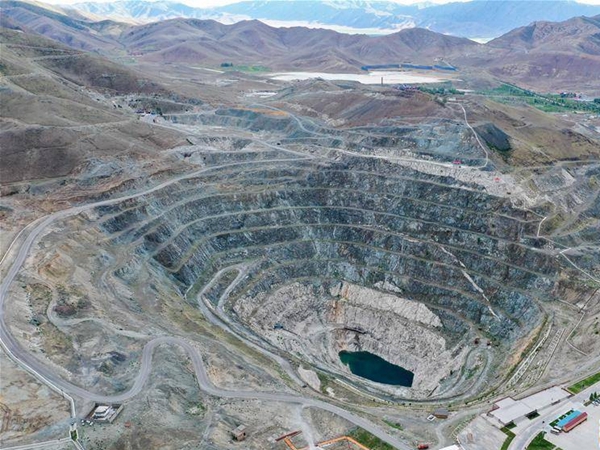 可可托海三号矿.jpg