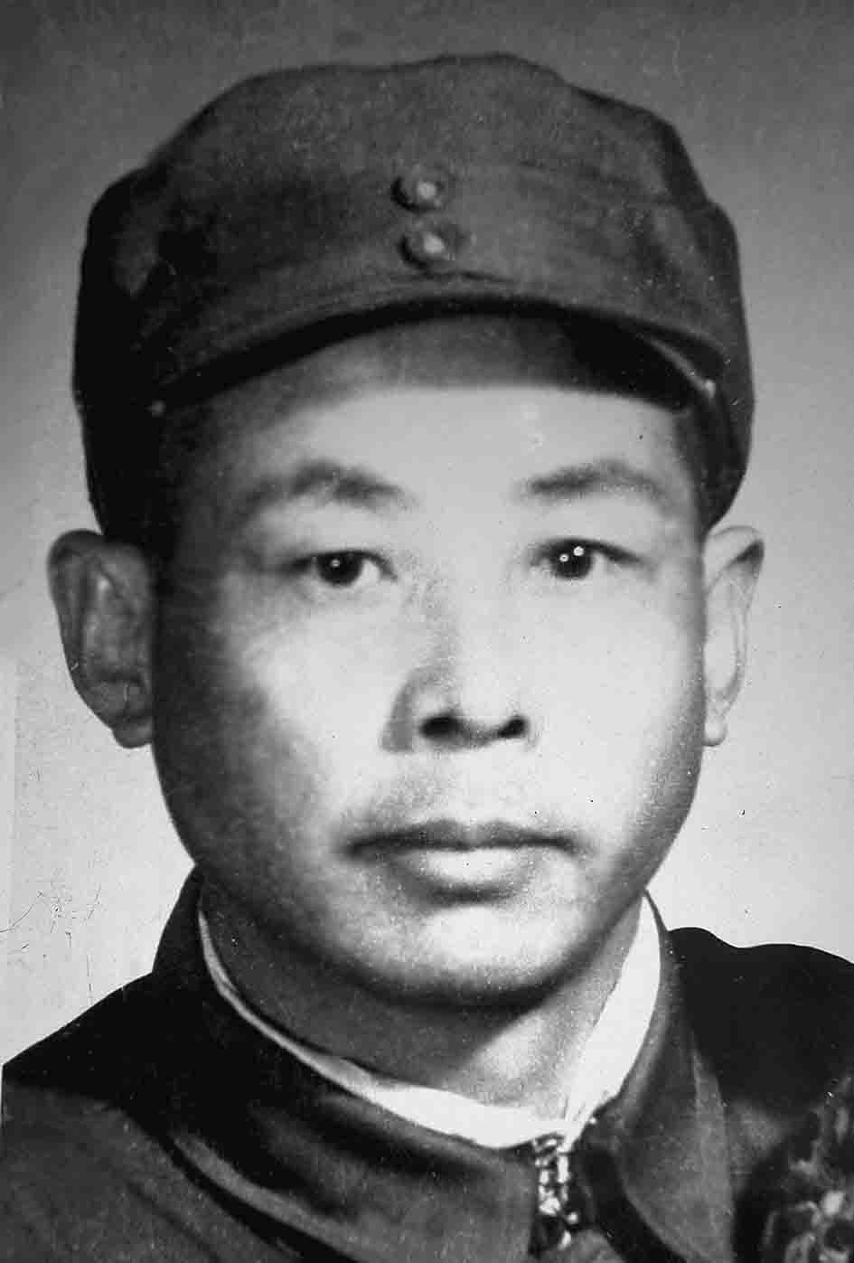 1661311362119998.jpg 13-2,1945年李德才随中央5团当团长。 .jpg
