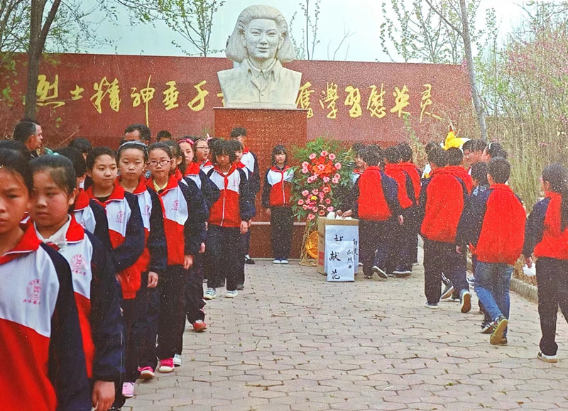 1682073463719577.jpg 1682073463719577.jpg