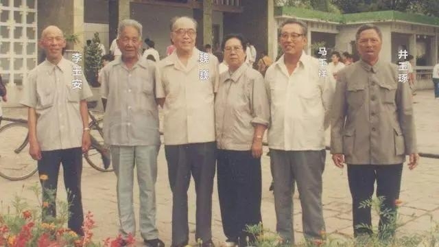 55e736d12f2eb938b8eadcd2aa79cb33e5dd6f28_副本.jpg